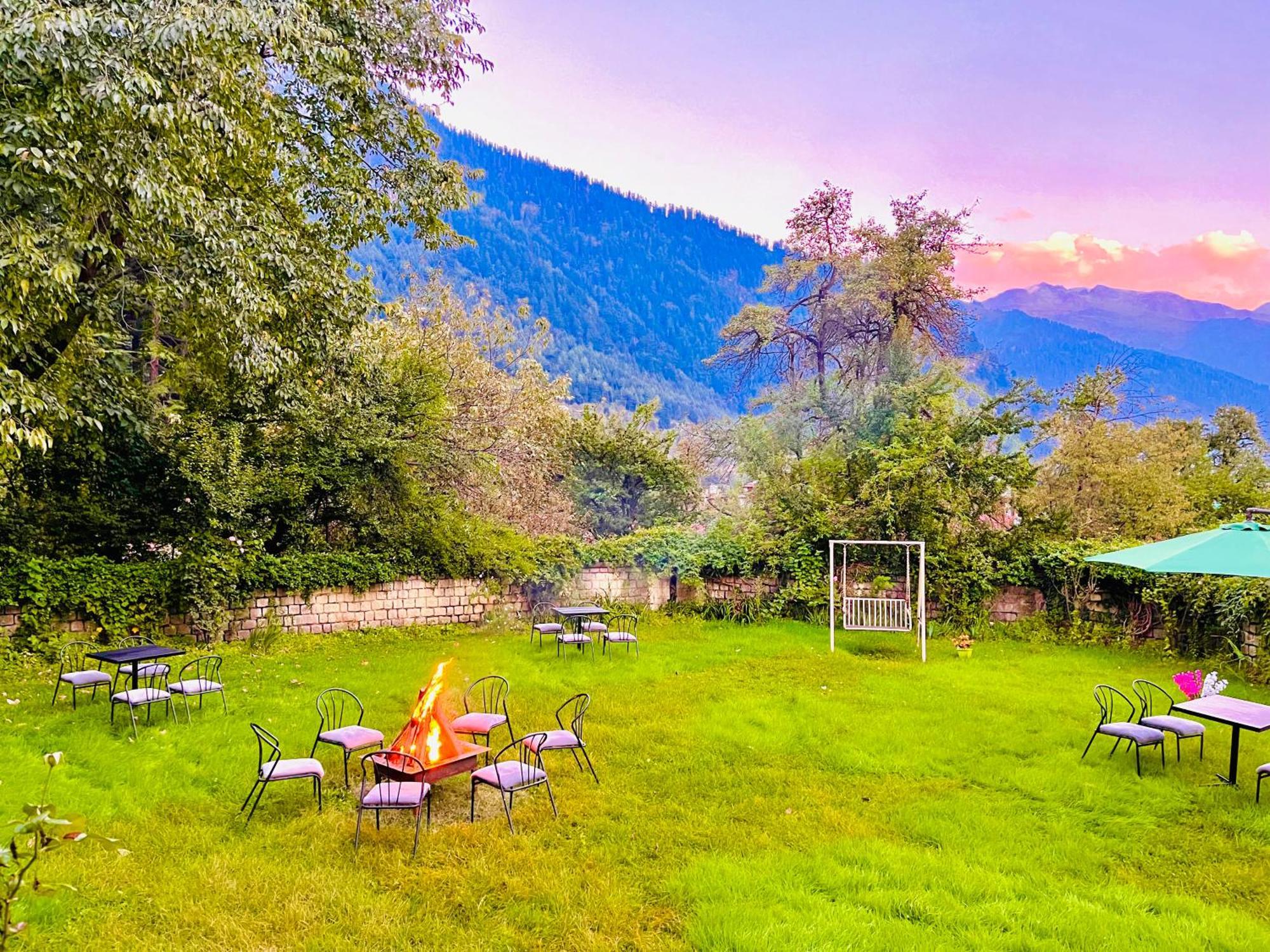 The Sagar Resort - Few Steps From Manali Mall Road Manāli Exterior foto